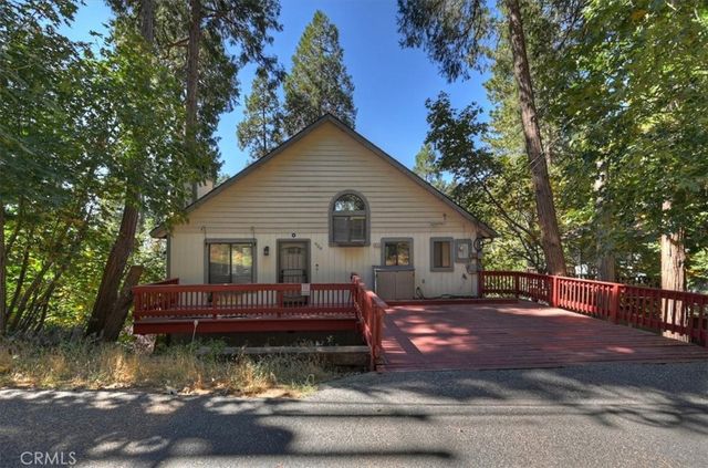 920 Arbula, Crestline, CA 92325