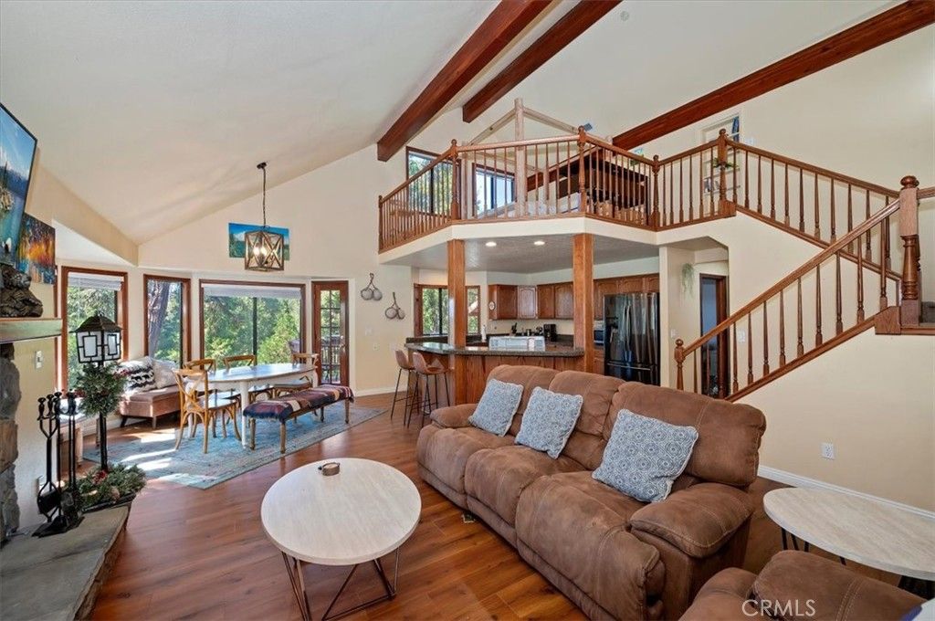 920 Arbula, Crestline, CA 92325