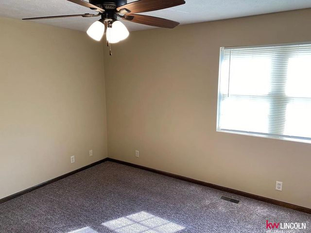 6834 Whitewater Lane, Lincoln, NE 68521