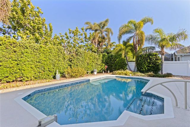 1016 91ST STREET NW, Bradenton, FL 34209