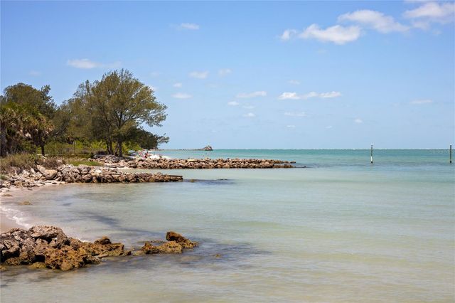 1016 91ST STREET NW, Bradenton, FL 34209