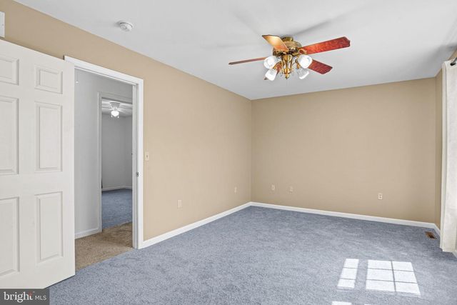 138 WESTGATE DR, Mount Holly Springs, PA 17065