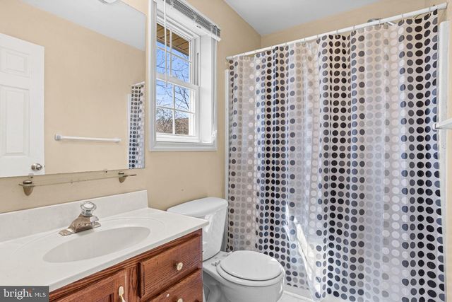 138 WESTGATE DR, Mount Holly Springs, PA 17065