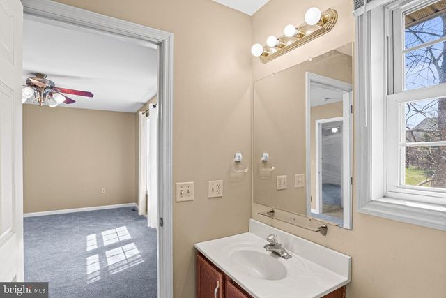 138 WESTGATE DR, Mount Holly Springs, PA 17065
