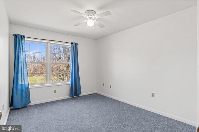 138 WESTGATE DR, Mount Holly Springs, PA 17065