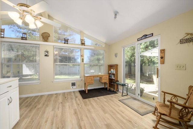 2806 Woodleigh Ln, Cameron Park, CA 95682