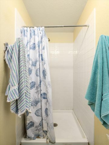 2806 Woodleigh Ln, Cameron Park, CA 95682