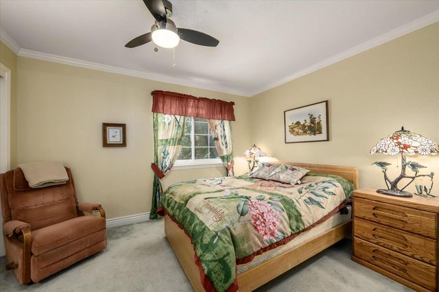 2806 Woodleigh Ln, Cameron Park, CA 95682