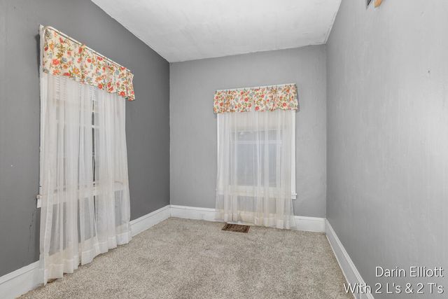 201 S Jefferson Street, Ionia, MI 48846