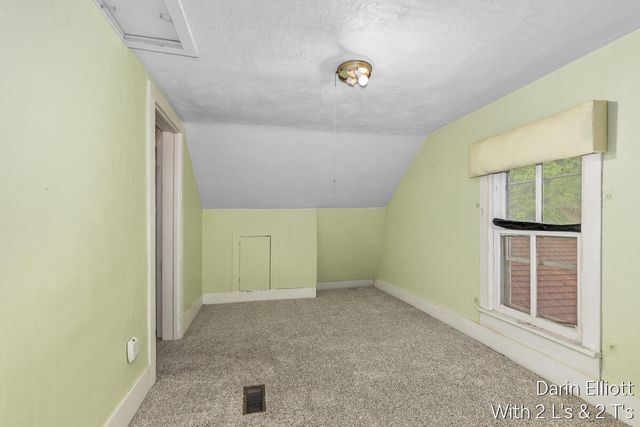 201 S Jefferson Street, Ionia, MI 48846