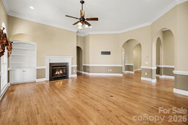 8407 Locksley Drive, Harrisburg, NC 28075