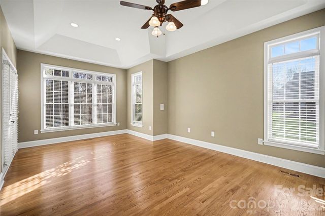 8407 Locksley Drive, Harrisburg, NC 28075