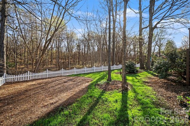 8407 Locksley Drive, Harrisburg, NC 28075