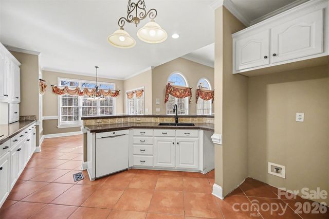 8407 Locksley Drive, Harrisburg, NC 28075