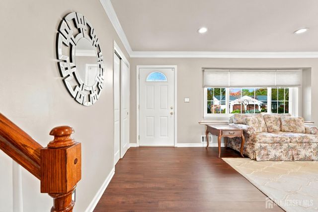 20 Wistar Avenue, Metuchen, NJ 08840