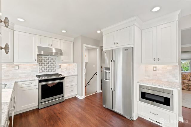 20 Wistar Avenue, Metuchen, NJ 08840