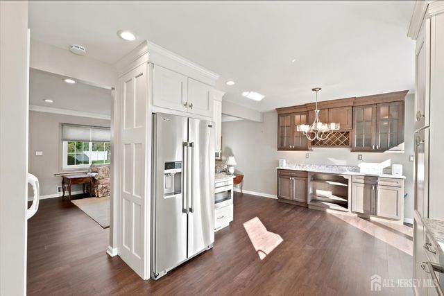20 Wistar Avenue, Metuchen, NJ 08840