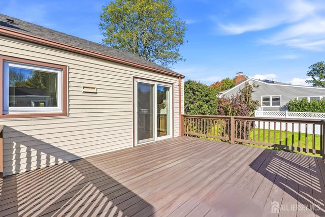 20 Wistar Avenue, Metuchen, NJ 08840