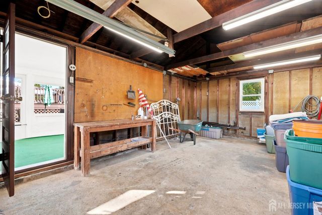 20 Wistar Avenue, Metuchen, NJ 08840