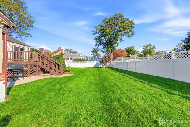 20 Wistar Avenue, Metuchen, NJ 08840
