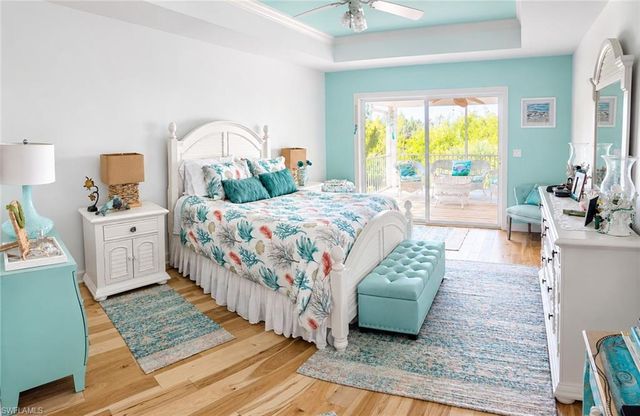 1858 Farm TRL, Sanibel, FL 33957