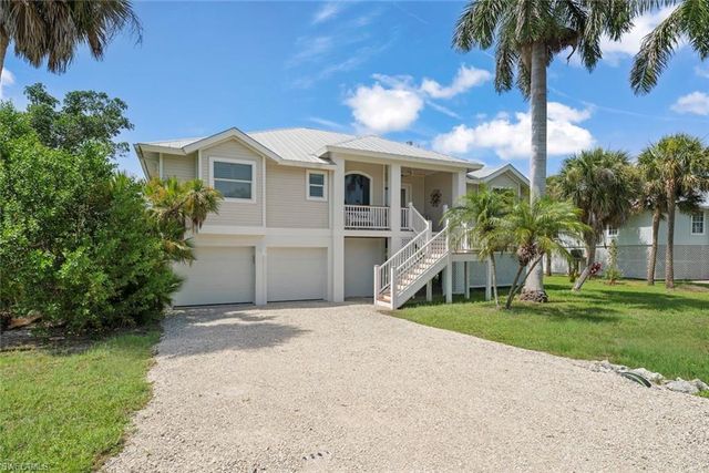 1858 Farm TRL, Sanibel, FL 33957