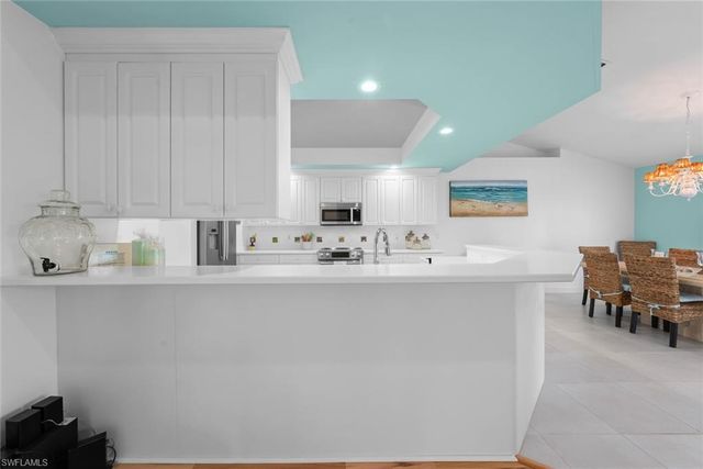 1858 Farm TRL, Sanibel, FL 33957