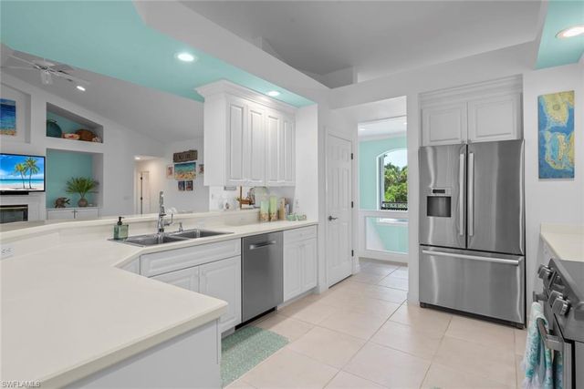 1858 Farm TRL, Sanibel, FL 33957