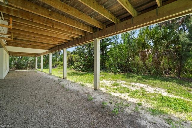 1858 Farm TRL, Sanibel, FL 33957