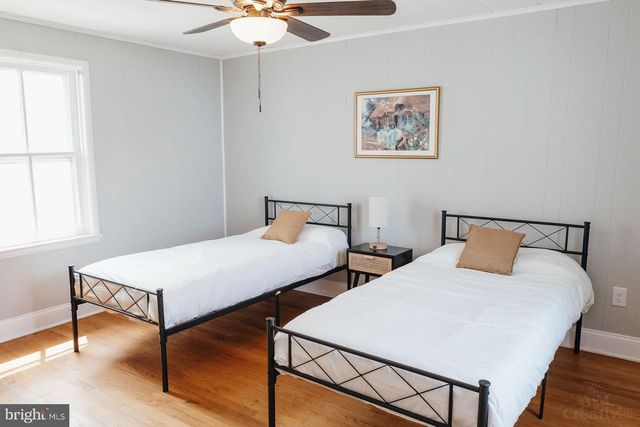 101 W END AVE, Cambridge, MD 21613