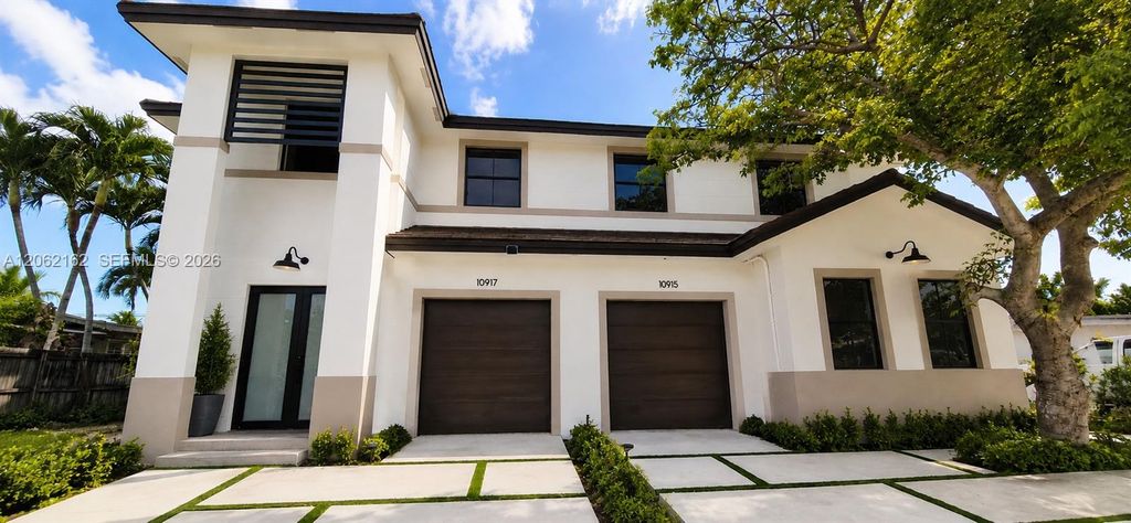 10915 SW 52nd Drive, Miami, FL 33165
