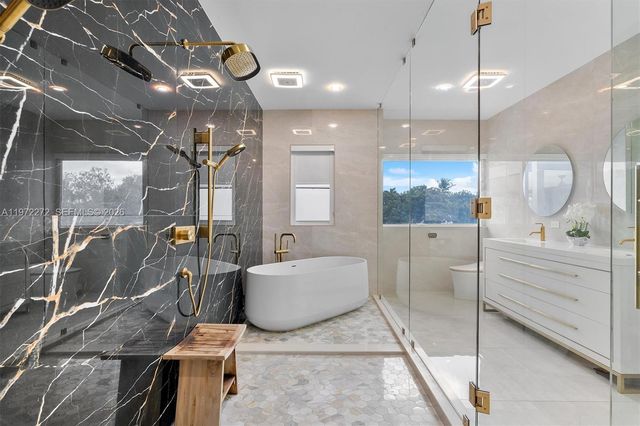 135 SW 125th Ave, Miami, FL 33184