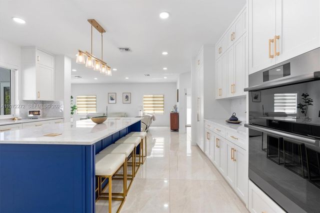 135 SW 125th Ave, Miami, FL 33184