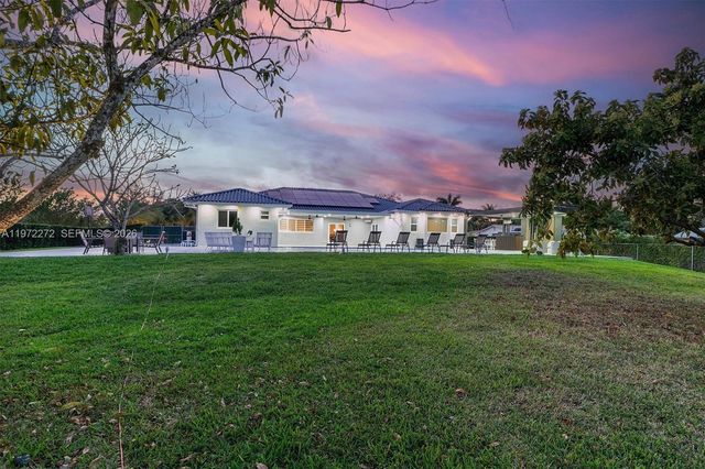 135 SW 125th Ave, Miami, FL 33184