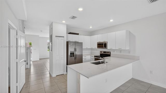 12123 NW 23rd Court 12123, Miami, FL 33167