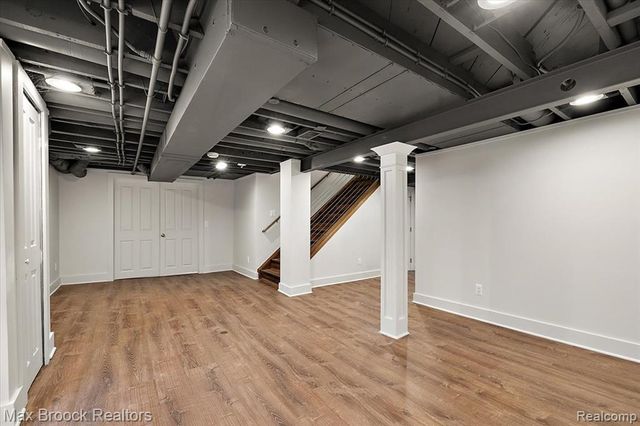 972 Oxford Street, Birmingham, MI 48009