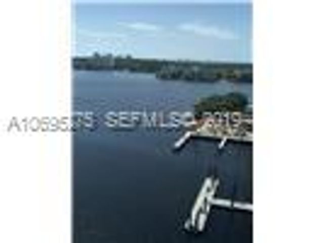 17301 Biscayne, Aventura, FL 33160