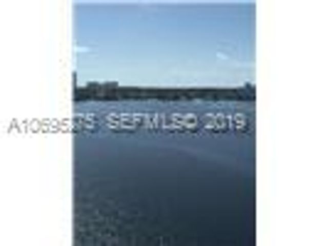 17301 Biscayne, Aventura, FL 33160