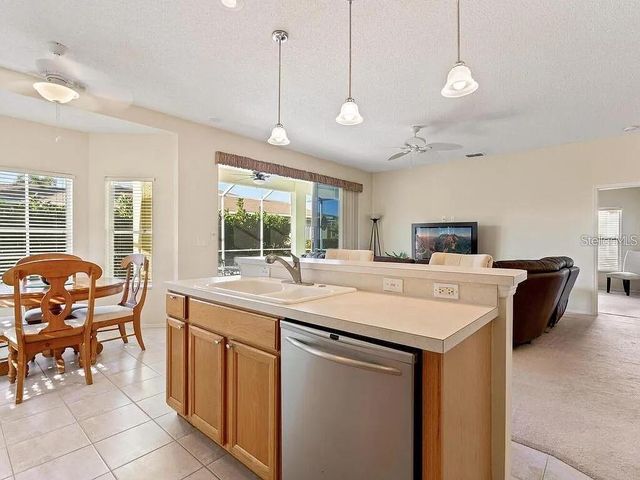 5044 45TH STREET W, Bradenton, FL 34210
