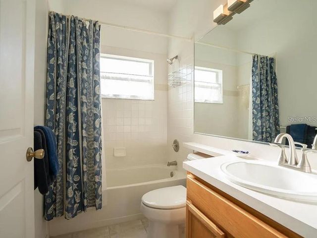 5044 45TH STREET W, Bradenton, FL 34210