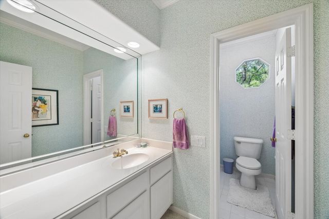 3827 Partridgeberry Court, Houston, TX 77059