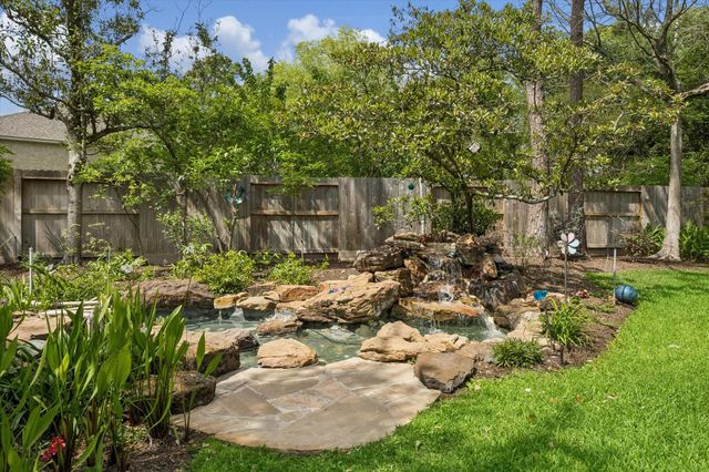 3827 Partridgeberry Court, Houston, TX 77059