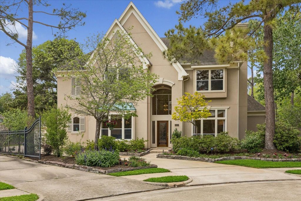 3827 Partridgeberry Court, Houston, TX 77059