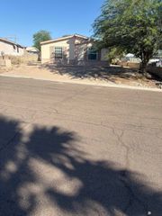 14389 E 29 Pl, Yuma, AZ 85367