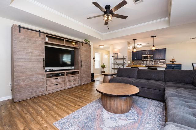 213 Greenwood Avenue, Sherwood, AR 72120