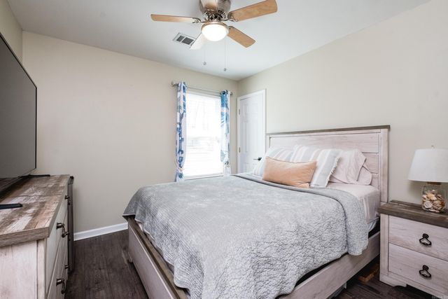 213 Greenwood Avenue, Sherwood, AR 72120