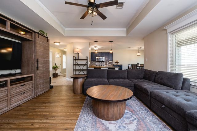 213 Greenwood Avenue, Sherwood, AR 72120