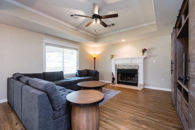 213 Greenwood Avenue, Sherwood, AR 72120