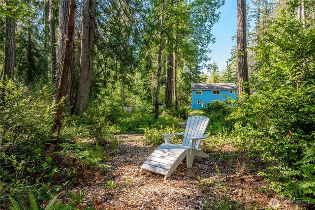 8645 Evergreen Drive NE, Olympia, WA 98506