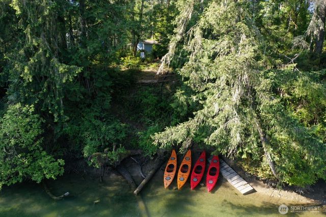 8645 Evergreen Drive NE, Olympia, WA 98506